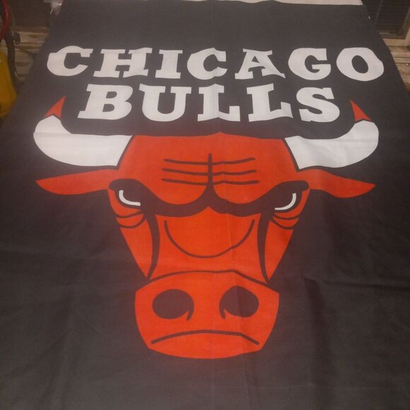 Chicago Bulls Basketball NBA Garden Banner Flag New Creative - Picture 2 of 3